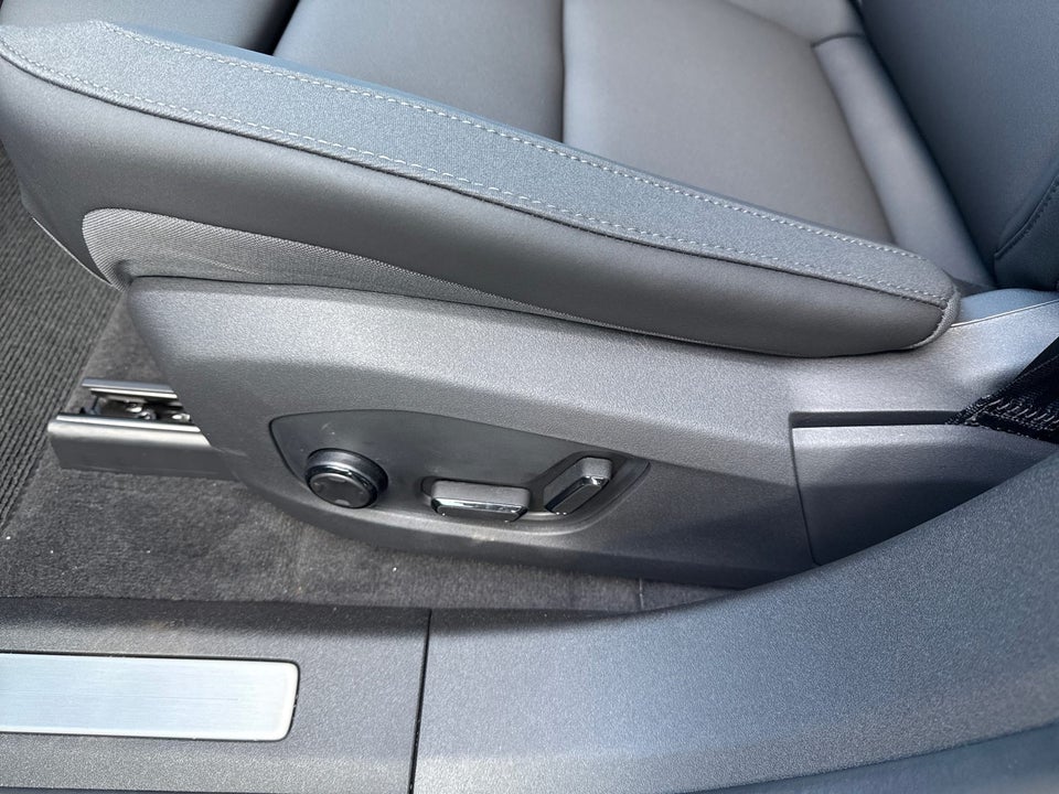 Polestar 4 Long Range AWD 5d