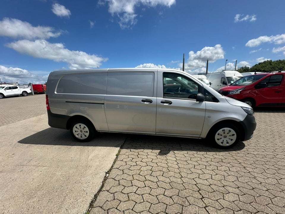 Mercedes Vito 114 2,2 CDi More XL