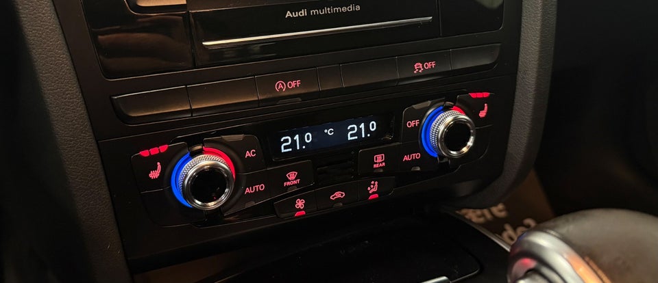 Audi A4 2,0 TDi 177 S-line Avant Multitr. 5d