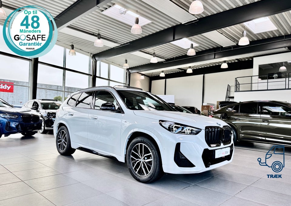 BMW iX1 xDrive30 Fully Charged M-Sport 5d