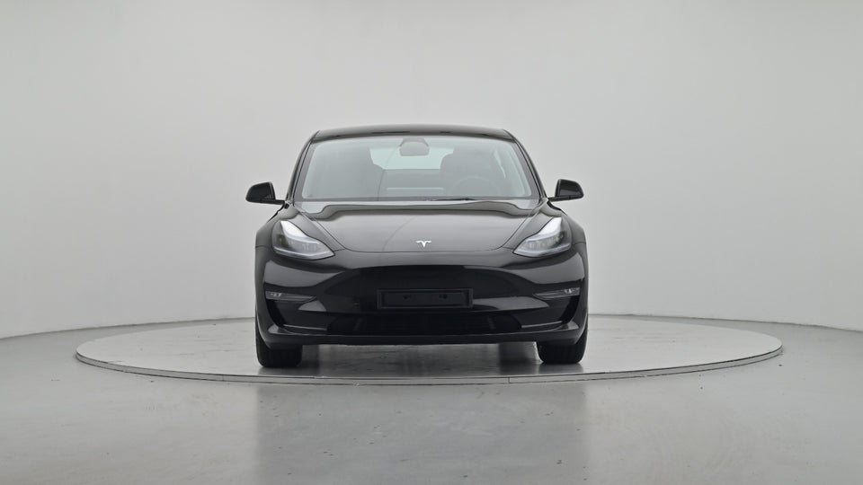 Tesla Model 3 Long Range RWD 4d