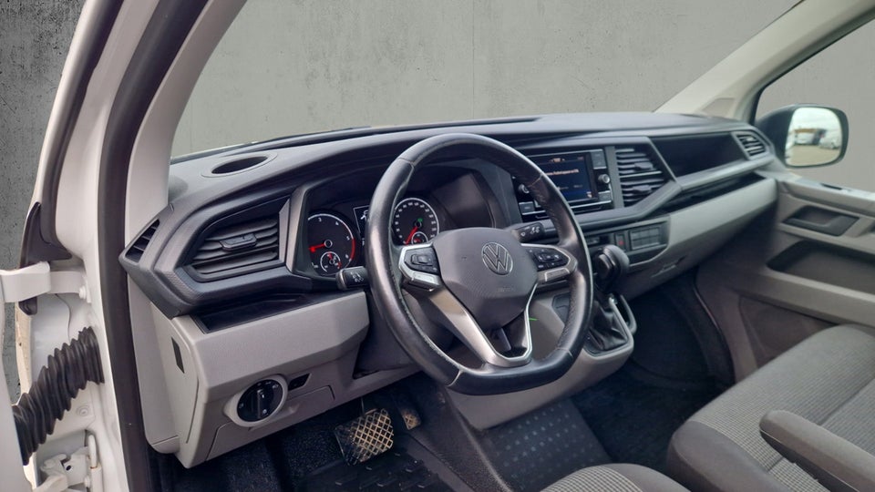 VW Transporter 2,0 TDi 150 Kassevogn DSG lang