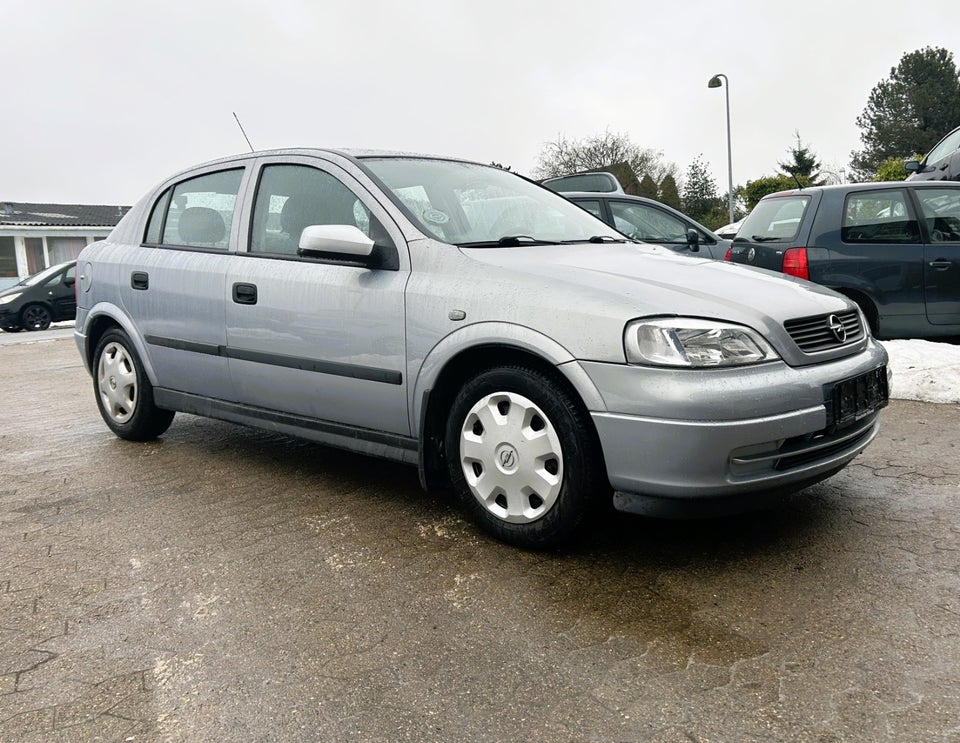 Opel Astra 1,6 GLX 5d