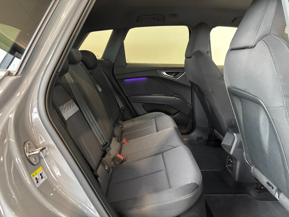 Audi Q4 e-tron 45 S-line 5d