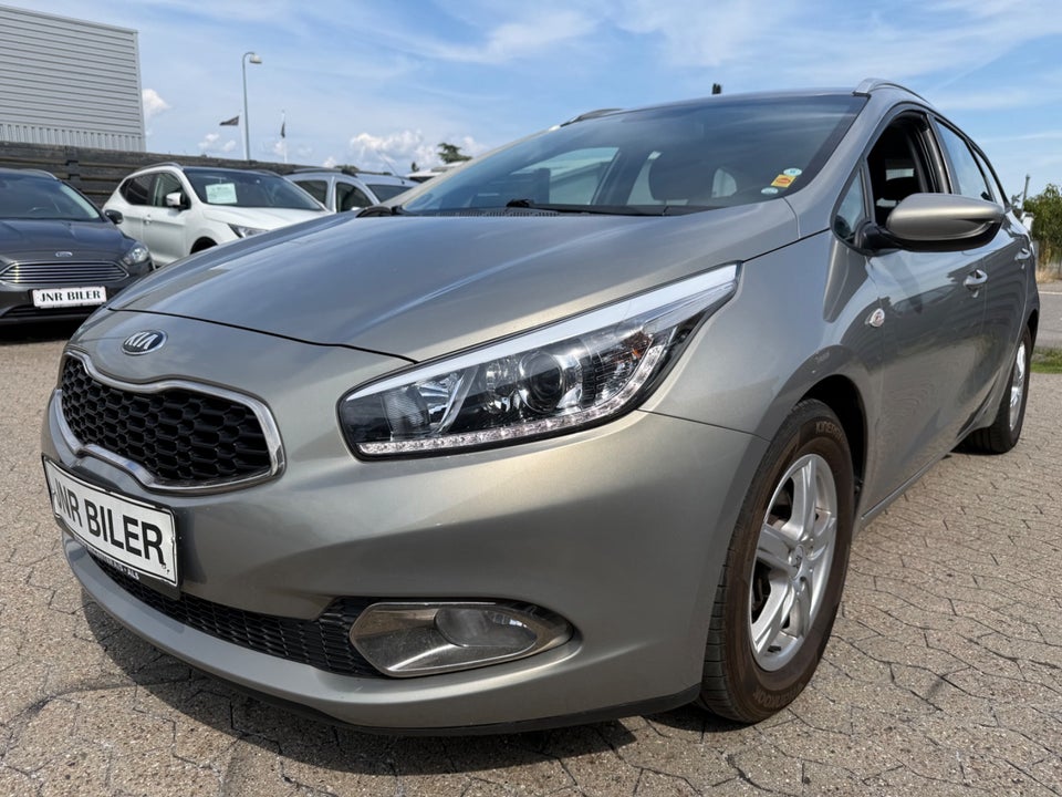 Kia Ceed 1,6 CRDi 128 Active SW 5d