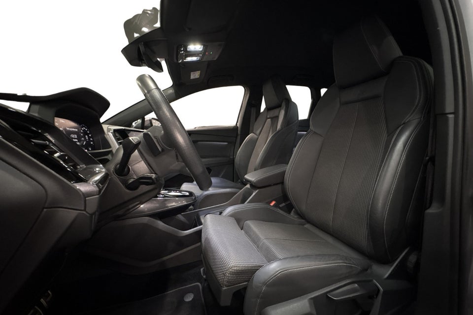 Audi Q4 e-tron 50 Attitude quattro 5d