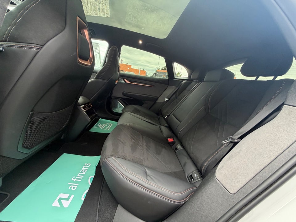 Zeekr 001 Performance AWD 5d