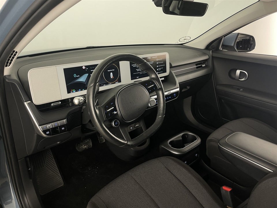 Hyundai Ioniq 5 77 Essential 5d