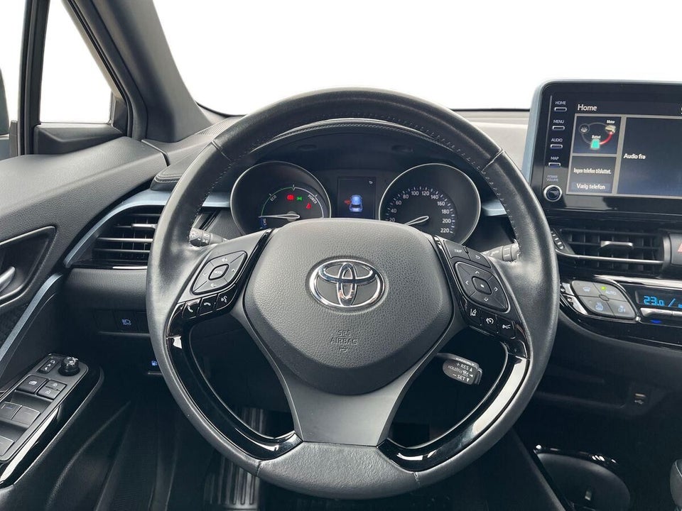 Toyota C-HR 1,8 Hybrid Premium Selected CVT 5d