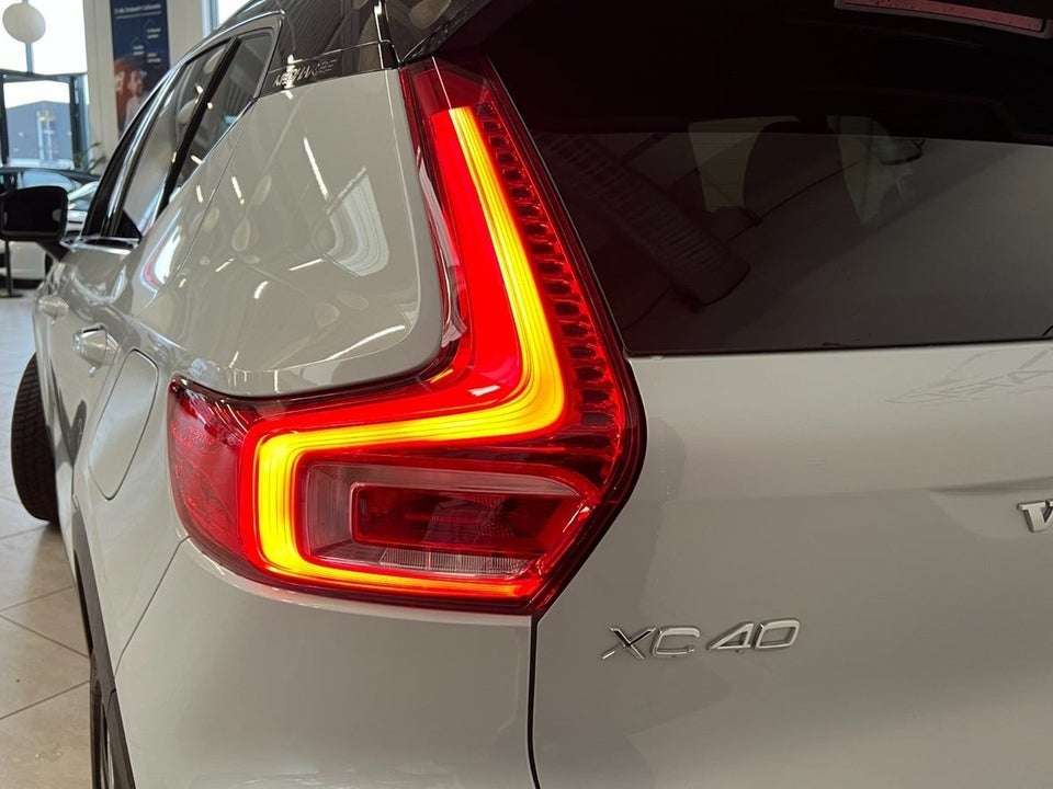 Volvo XC40 P6 ReCharge Plus 5d