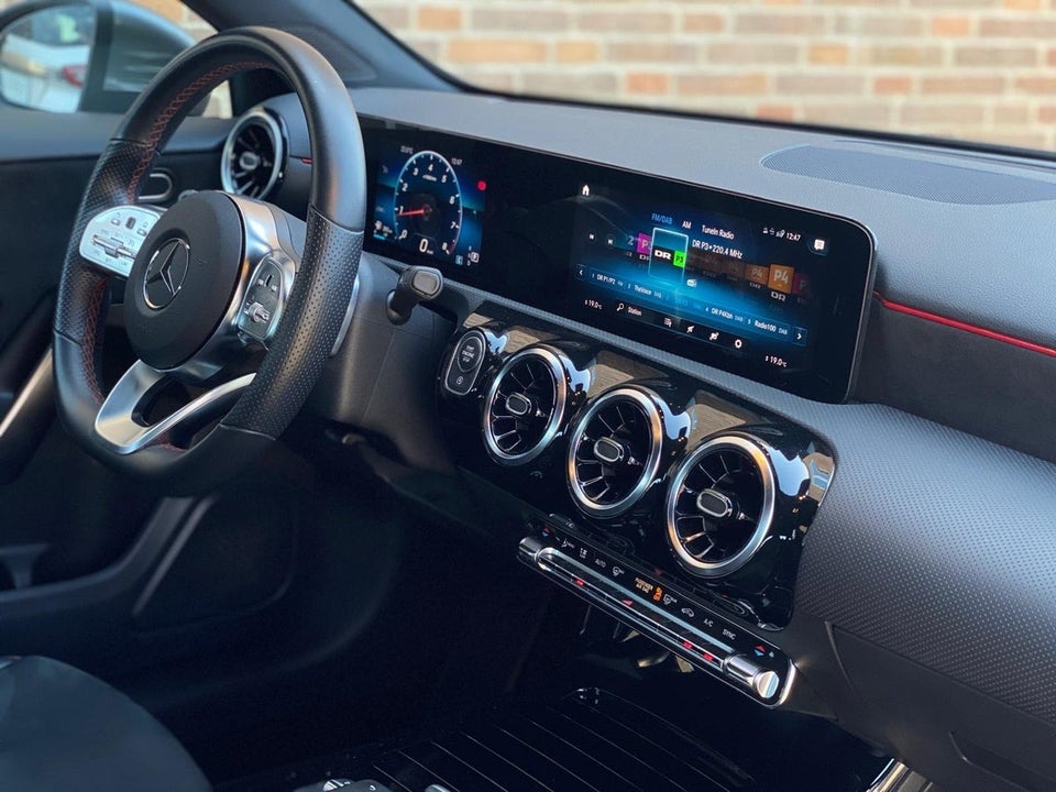 Mercedes A200 1,3 AMG Line aut. 5d