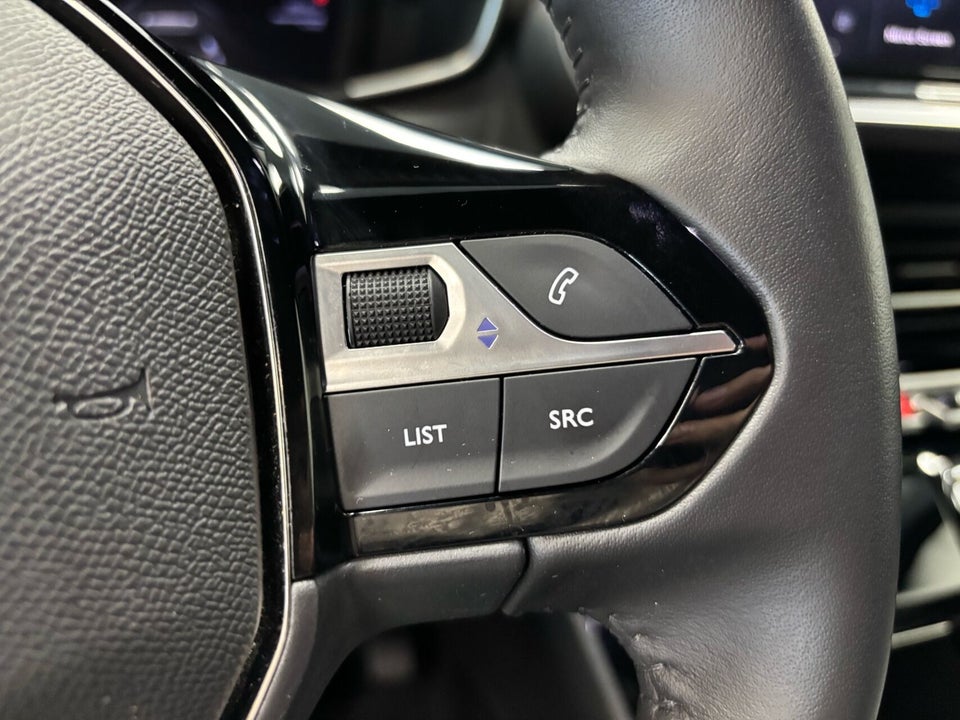 Peugeot e-2008 54 Allure 5d