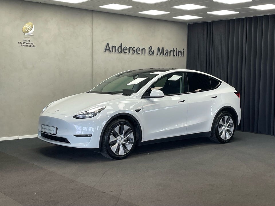 Tesla Model Y Long Range AWD 5d