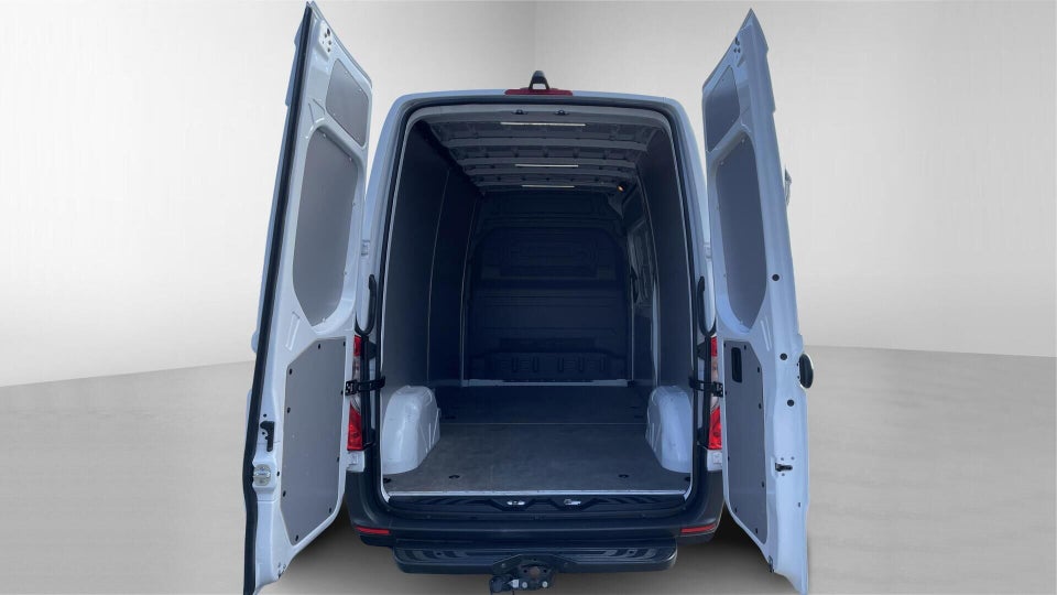 Mercedes Sprinter 215 2,0 CDi A2 Kassevogn aut. FWD