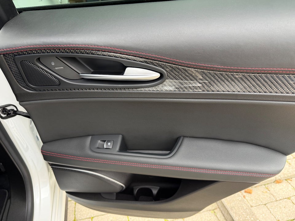 Alfa Romeo Stelvio 2,9 V6 Quadrifoglio aut. Q4 5d