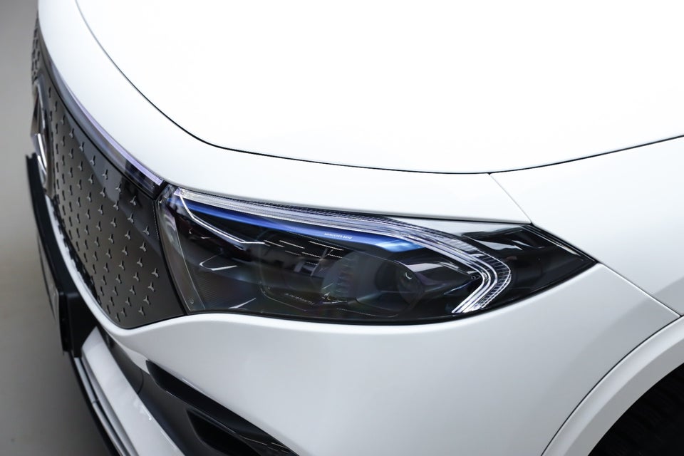 Mercedes EQA250+ AMG Advance 5d