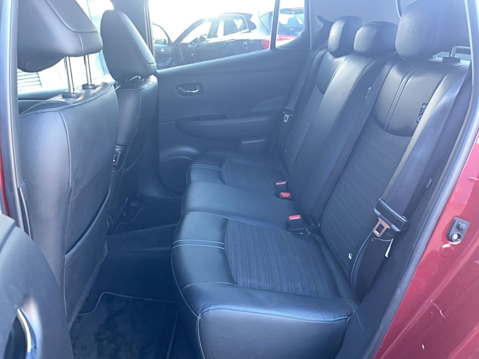 Nissan Leaf 40 Tekna 5d