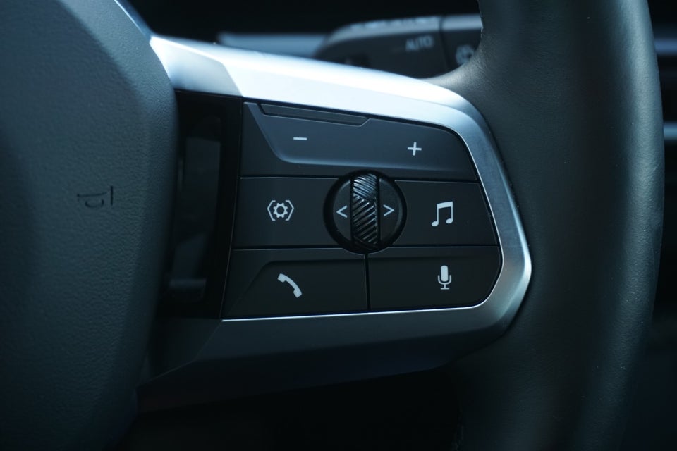 BMW iX1 xDrive30 Fully Charged M-Sport 5d