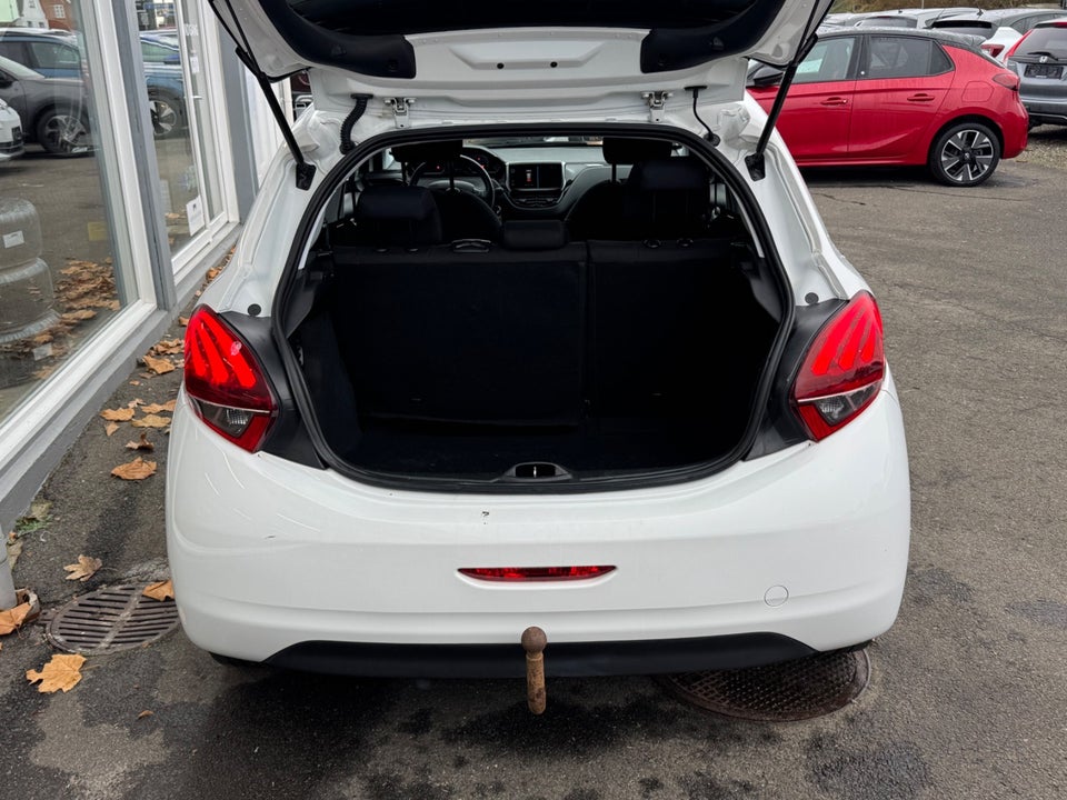 Peugeot 208 1,5 BlueHDi 100 Envy 5d