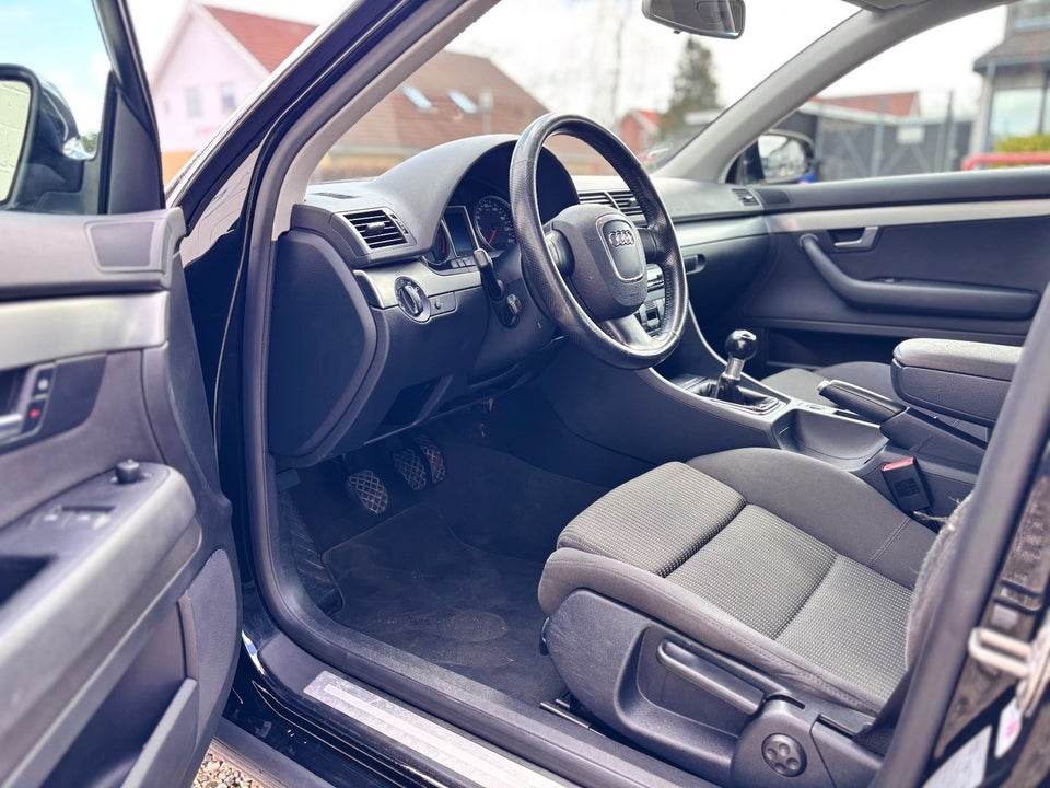 Audi A4 1,6 Avant 5d