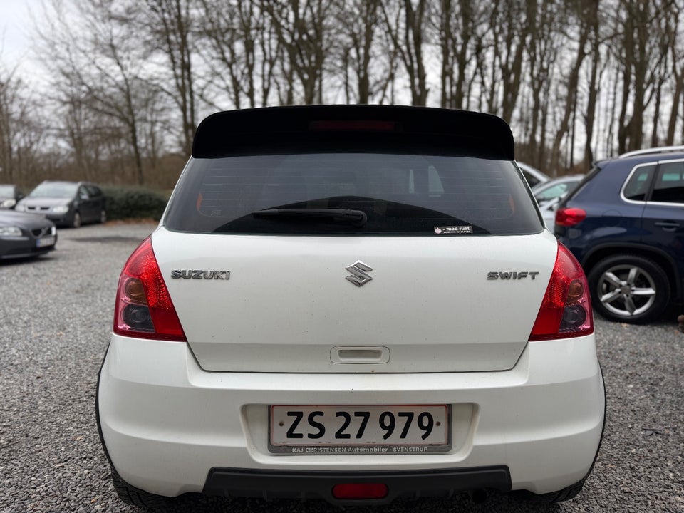 Suzuki Swift 1,3  5d