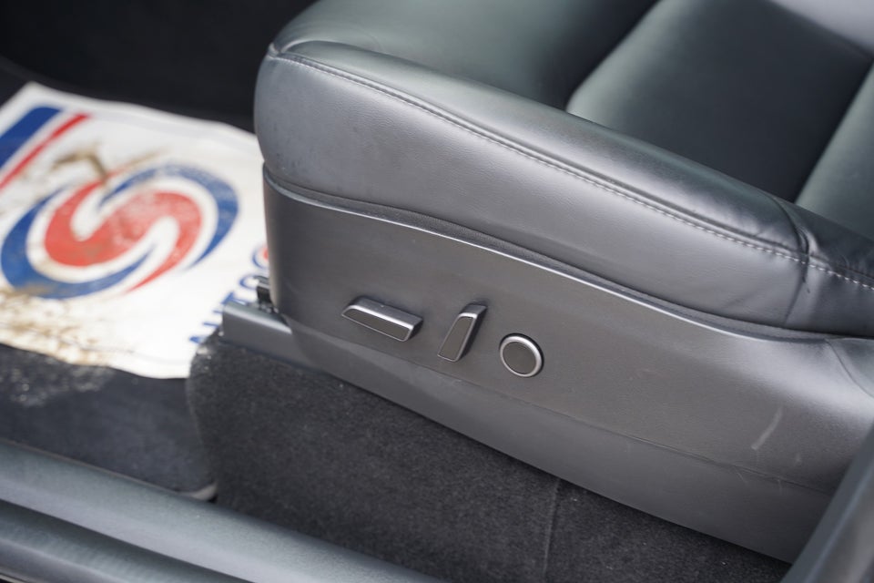 Tesla Model Y RWD 5d