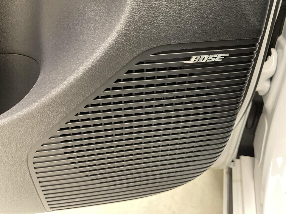 Hyundai Kona 65 EV Ultimate 5d
