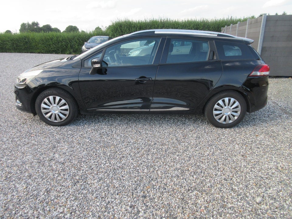 Renault Clio IV 0,9 TCe 90 Expression Sport Tourer 5d