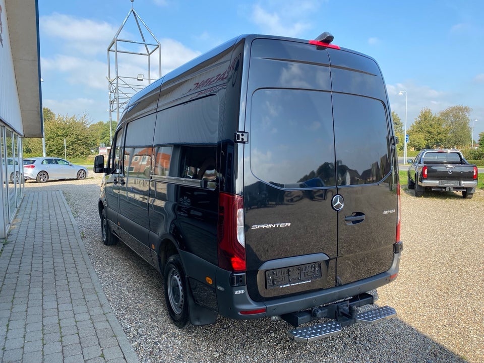 Mercedes Sprinter 317 2,0 CDi A2 Kassevogn aut. RWD