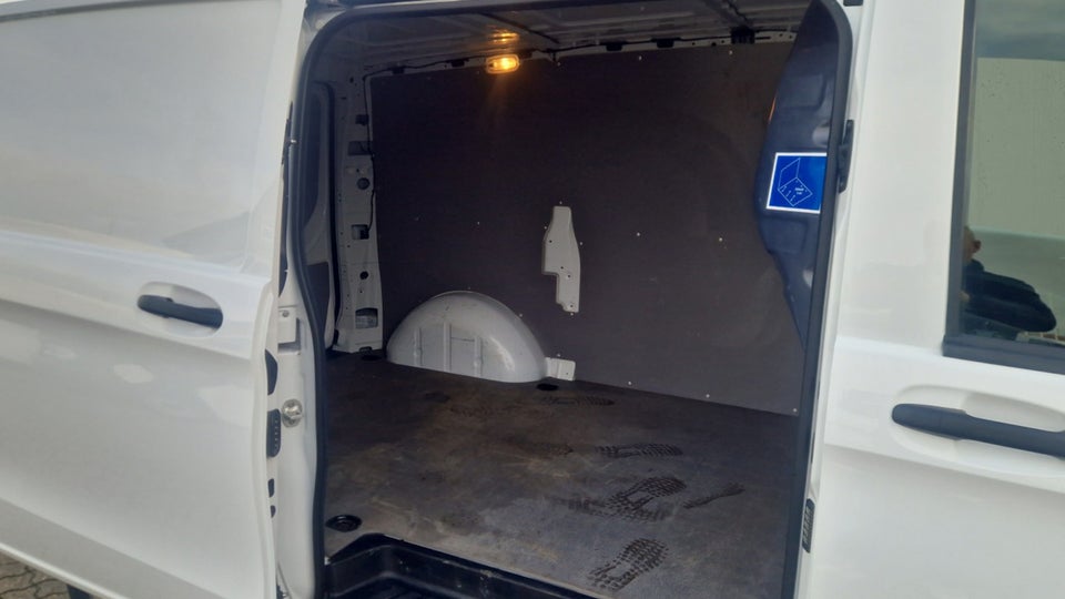 Mercedes Vito 114 2,0 CDi Kassevogn aut. K RWD