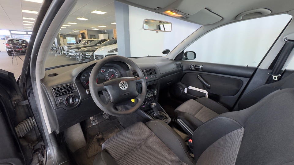 VW Golf IV 2,0 Comfortline 5d