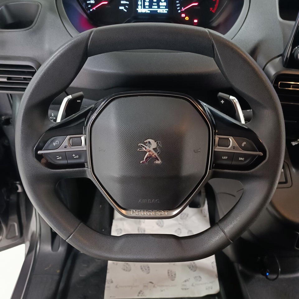 Peugeot Partner 1,5 BlueHDi 130 L1V1 Ultimate EAT8 Van