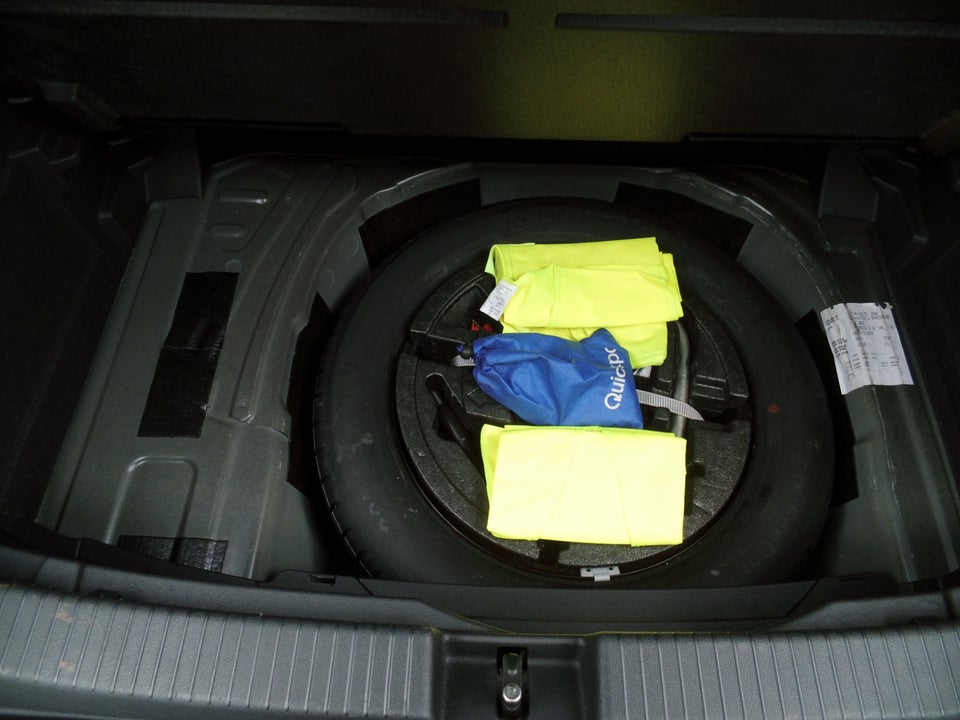 VW T-Cross 1,0 TSi 115 Life DSG 5d