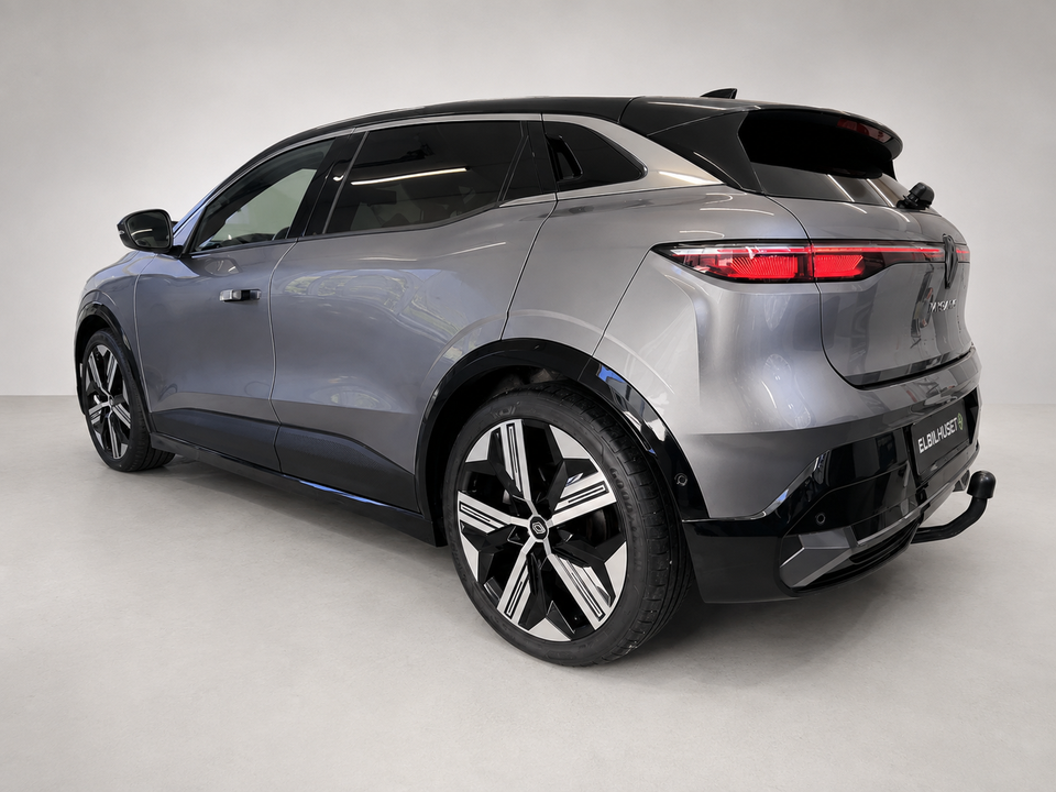 Renault Megane E-Tech 60 Iconic 5d