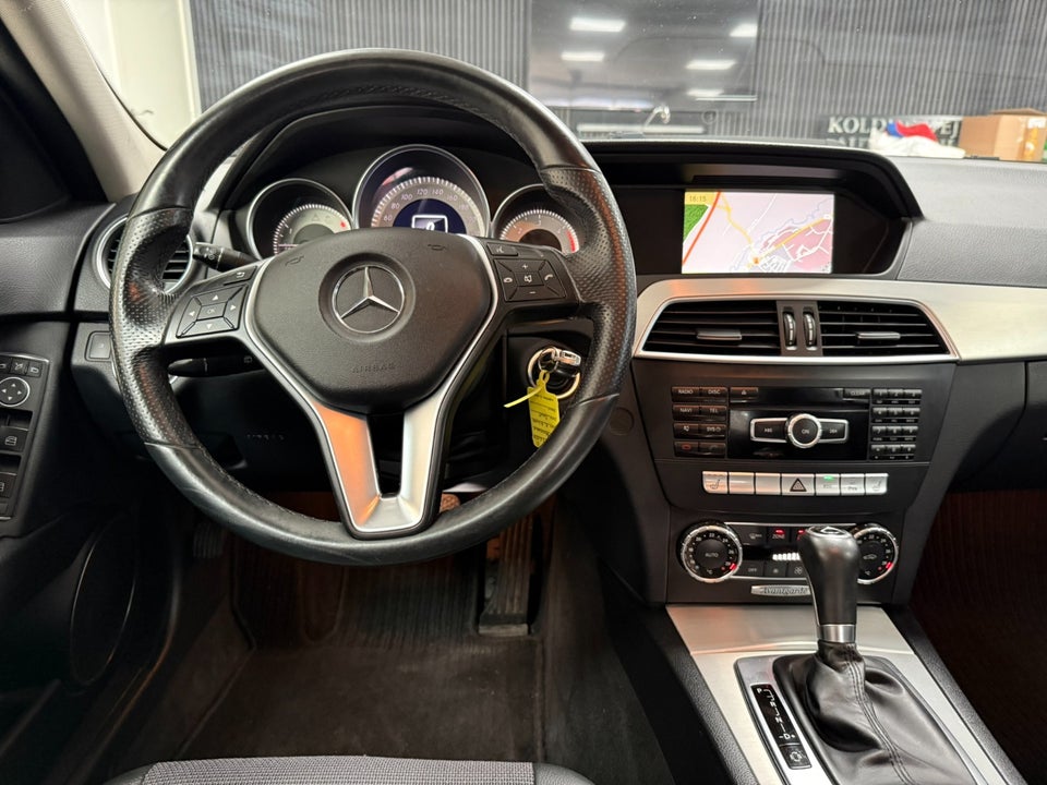 Mercedes C220 2,2 CDi Avantgarde stc. aut. BE 5d