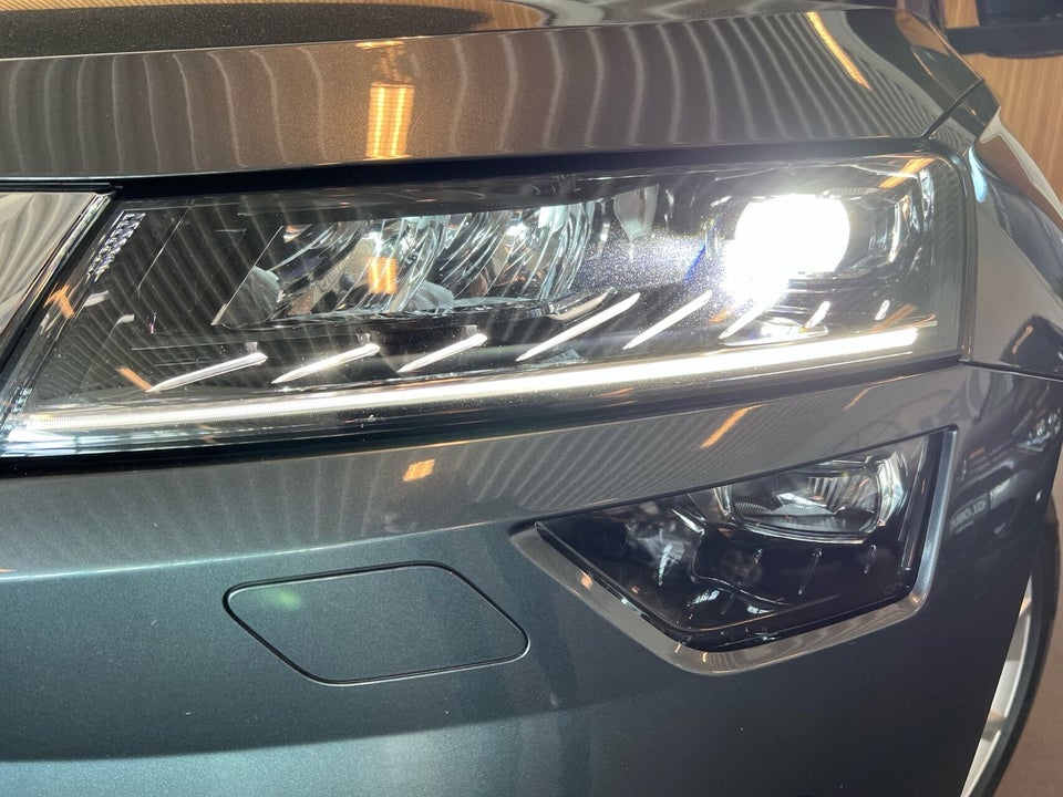 Skoda Karoq 1,6 TDi 115 Style DSG 5d