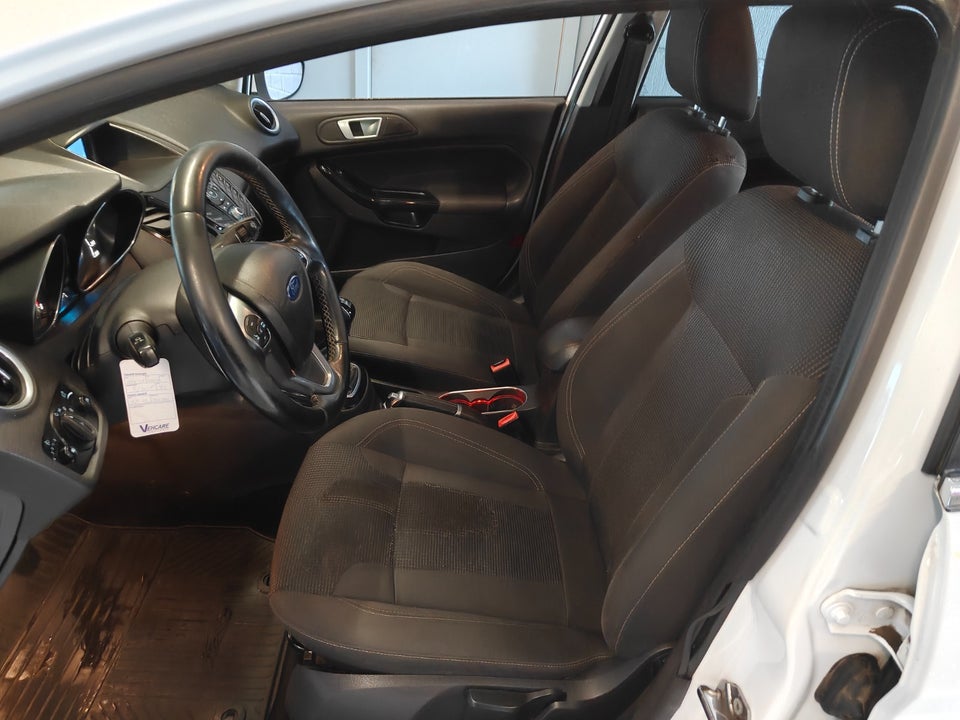 Ford Fiesta 1,0 SCTi 100 Titanium 5d