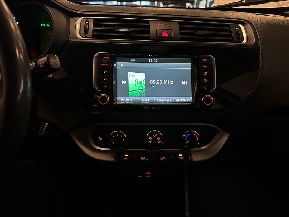 Kia Rio 1,1 CRDi 75 Attraction+ 5d