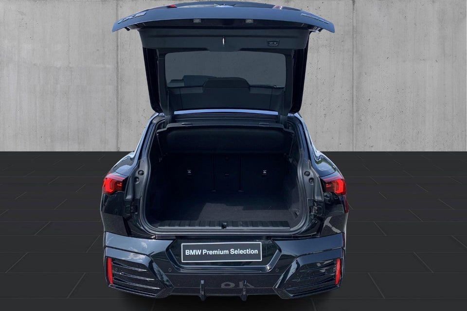 BMW iX2 eDrive20 M-Sport 5d