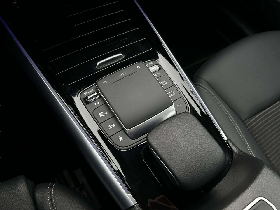 Mercedes EQA250+ Progressive 5d