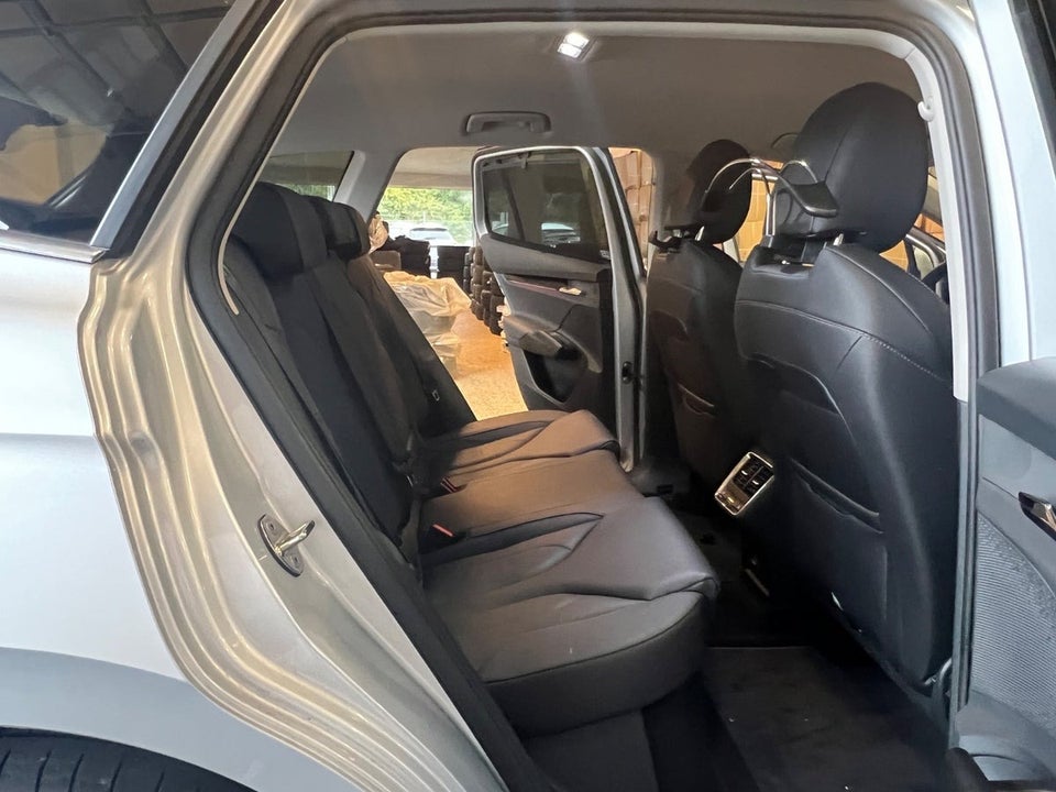 Skoda Enyaq 80 iV Suite 5d