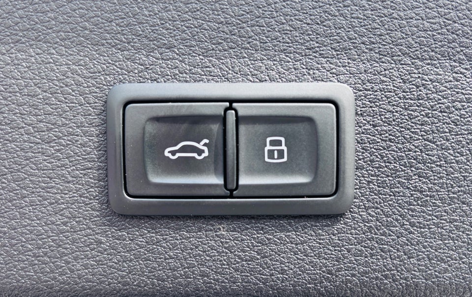 Audi e-tron 55 Prestige Sportback quattro 5d