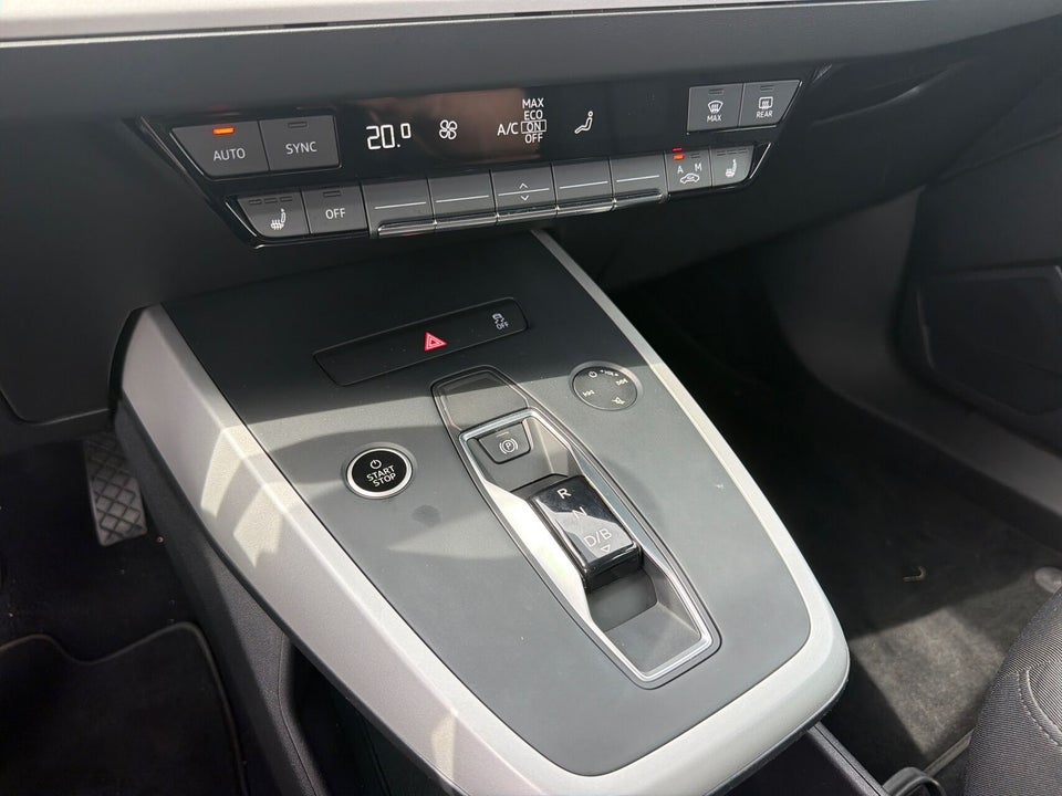 Audi Q4 e-tron 45 Attitude 5d