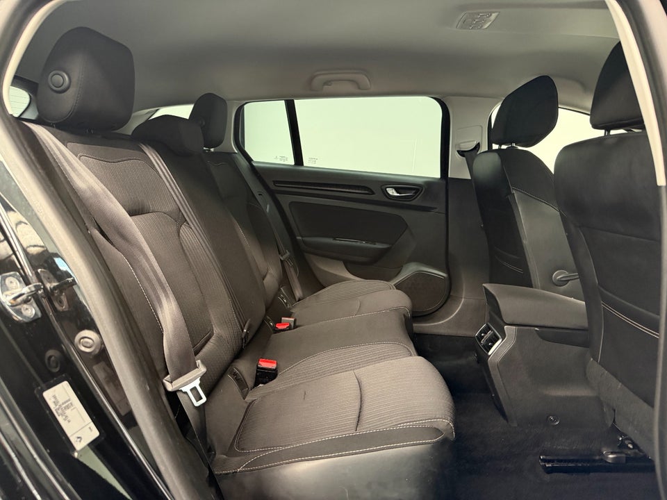 Renault Megane IV 1,5 dCi 110 Zen Sport Tourer EDC 5d