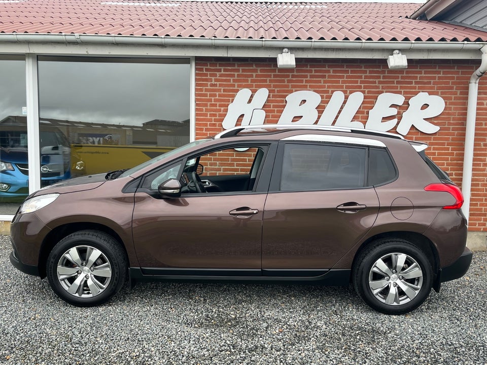 Peugeot 2008 1,2 VTi 82 Allure 5d