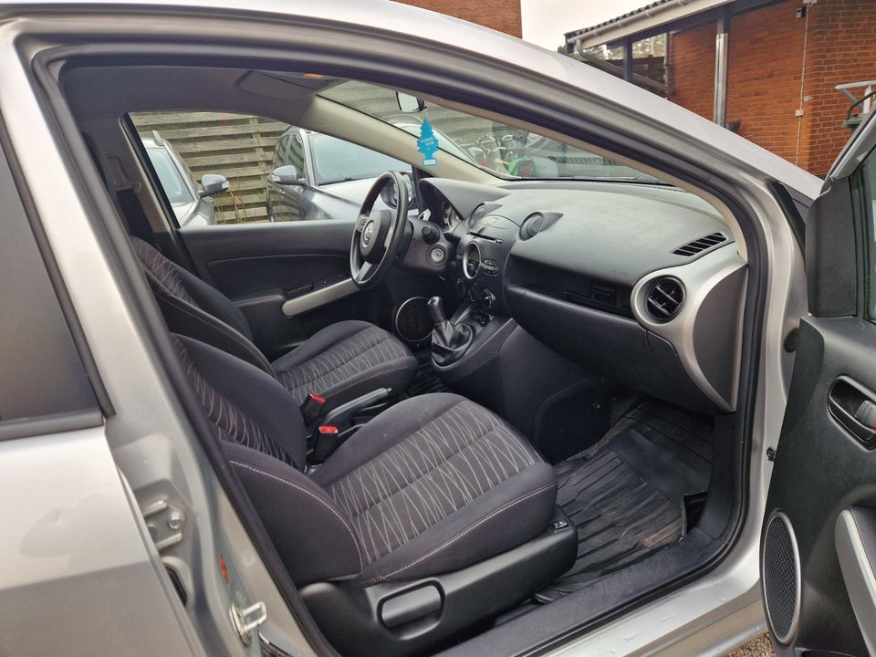 Mazda 2 1,3 Advance 5d