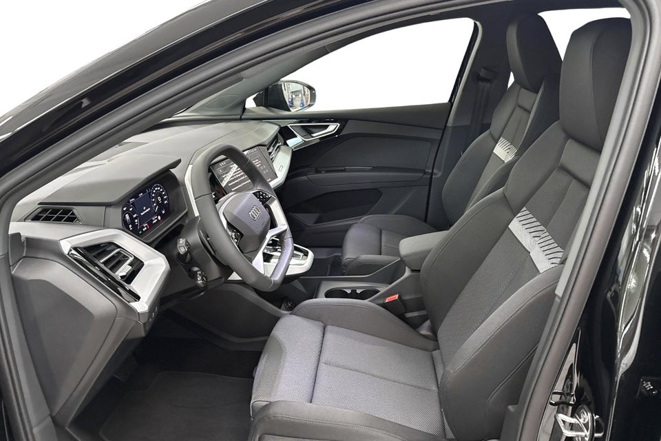 Audi Q4 e-tron 45 S-line Edition 5d
