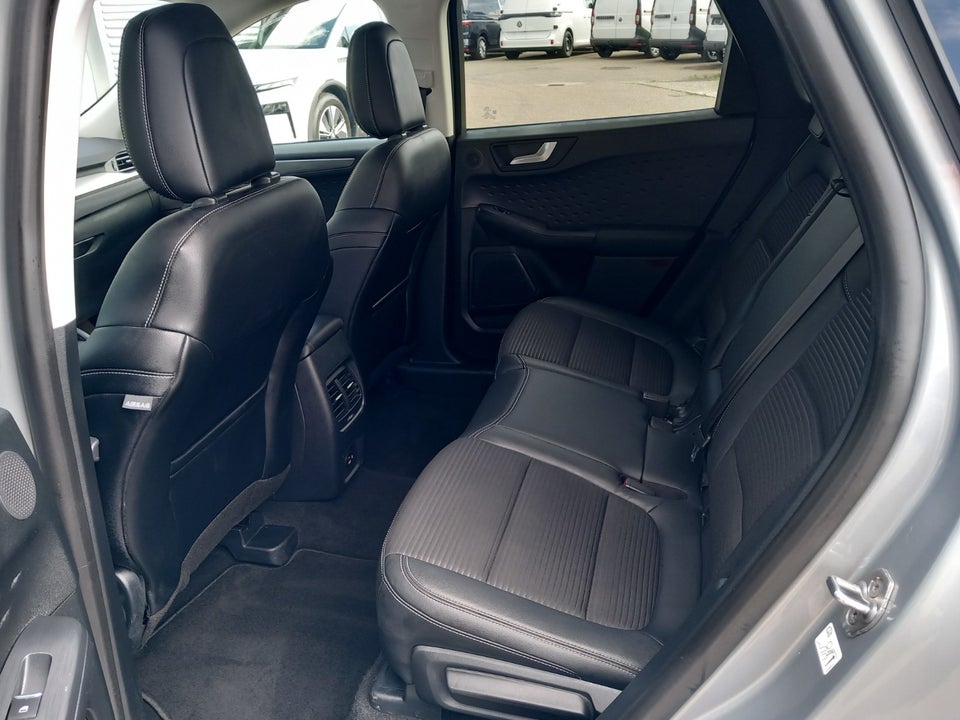 Ford Kuga 2,5 PHEV Titanium X CVT 5d