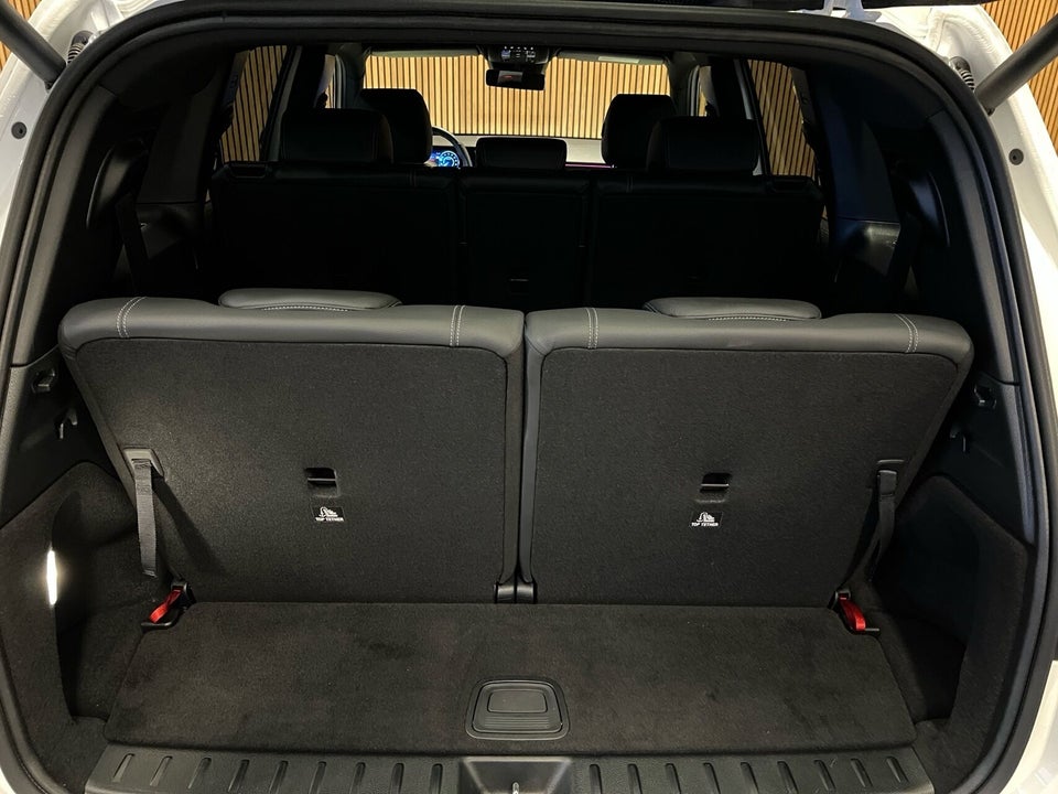 Mercedes EQB250+ Progressive 7prs 5d