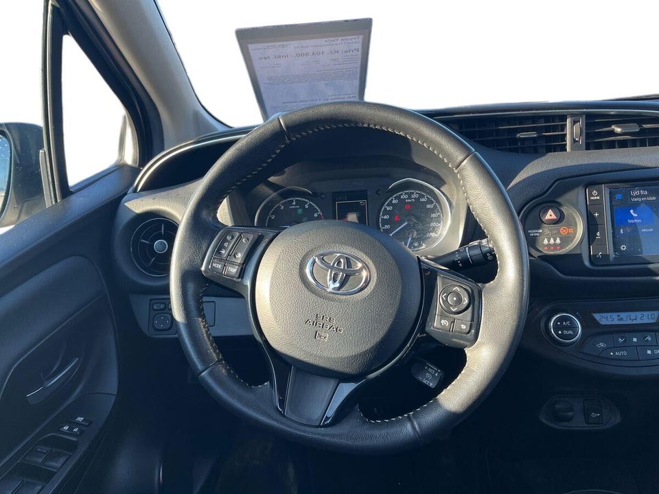 Toyota Yaris 1,0 VVT-i T3 Premium 5d